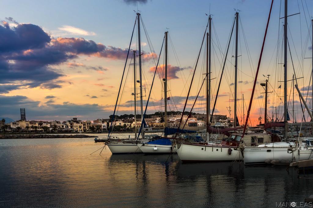 Filoxenia Beach Hotel Rethymno  ภายนอก รูปภาพ
