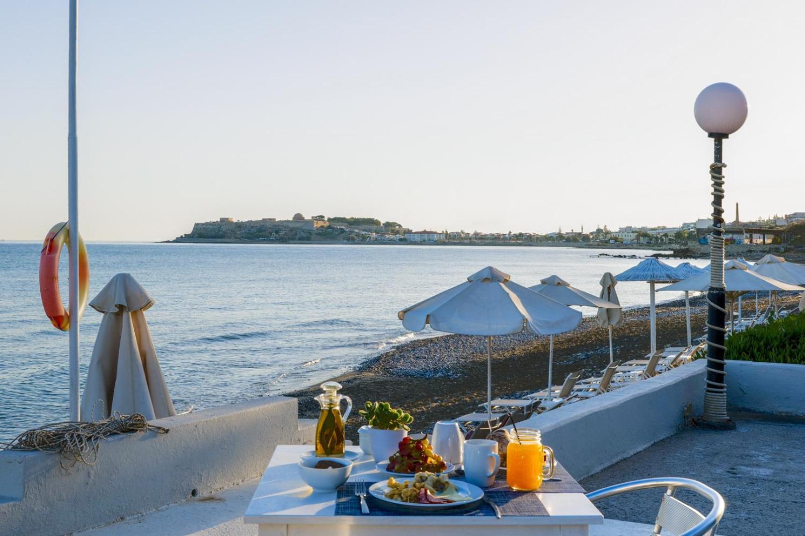 Filoxenia Beach Hotel Rethymno  ภายนอก รูปภาพ