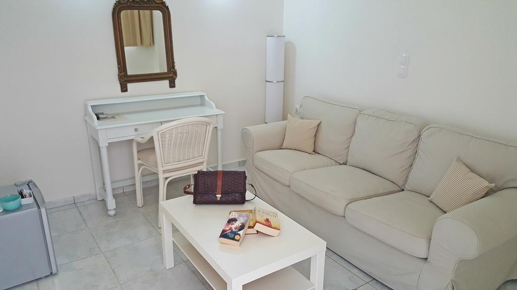 Filoxenia Beach Hotel Rethymno  ภายนอก รูปภาพ