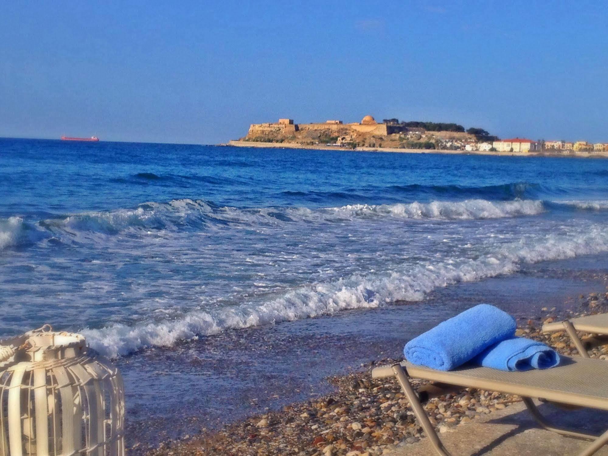 Filoxenia Beach Hotel Rethymno  ภายนอก รูปภาพ